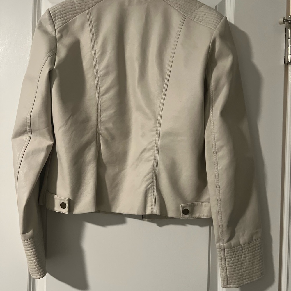 Soft Buttery Faux Biker Cream Lether Jacket Size Small - Picture 11 of 11